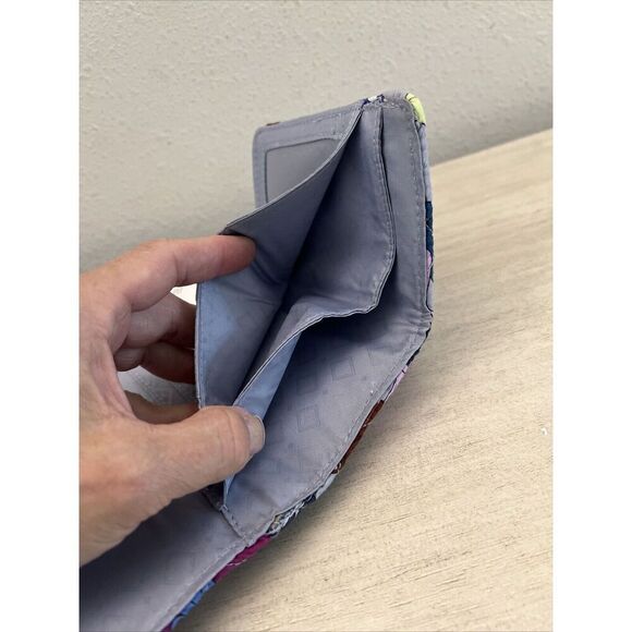 Vera Bradley RFID PROTECTED Mini Tri-Fold Wallet Bengal Lily NWT - Picture 9 of 9